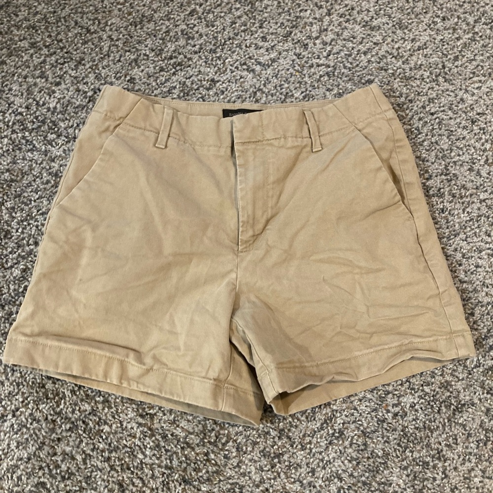 Banana Republic Women's Beige Shorts
